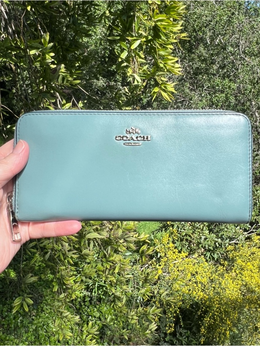 COACH Long Zip-Around Wallet Smooth Calf Leather Light Blue with Silver Hardware